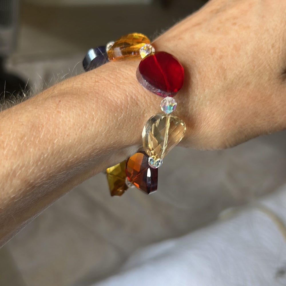Colored bracelet - Picture 2 of 5